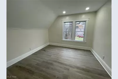 9703 Elwell Avenue, Loveland, OH 44104 - Photo 32
