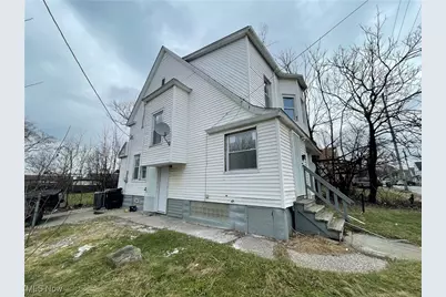 9703 Elwell Avenue, Loveland, OH 44104 - Photo 4