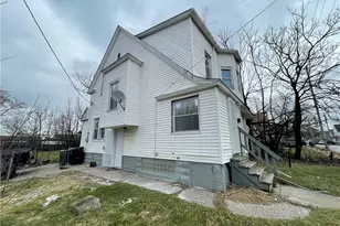 9703 Elwell Ave, Loveland, OH 44104 - Photo 4