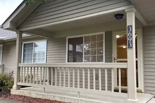 3693 Colony Hill Dr, Zanesville, OH 43701 - Photo 2