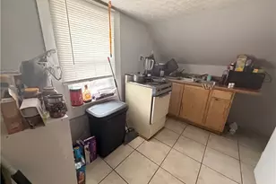 9521 Mt Auburn Ave, Loveland, OH 44104 - Photo 38