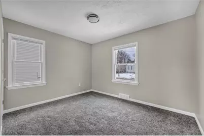1677 Mapledale Road, Wickliffe, OH 44092 - Photo 10