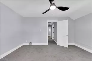 337 Lucas St, Barberton, OH 44203 - Photo 18