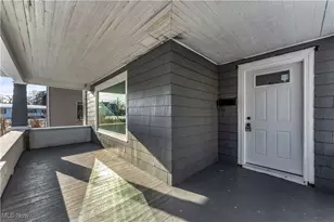 337 Lucas St, Barberton, OH 44203 - Photo 4