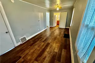 2541 Nesmith Lake Blvd, Akron, OH 44314 - Photo 4