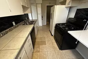 4042 Northfield Rd, Huber Heights, OH 44122 - Photo 2