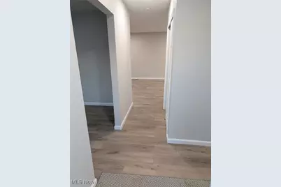 5428 Mills Creek Lane, North Ridgeville, OH 44039 - Photo 2