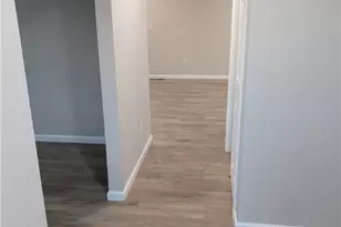 5428 Mills Creek Ln, North Ridgeville, OH 44039 - Photo 2