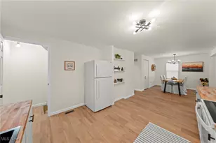 32 29th St SW, Barberton, OH 44203 - Photo 12