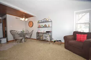 3095 Prior Dr, Cuyahoga Falls, OH 44223 - Photo 8