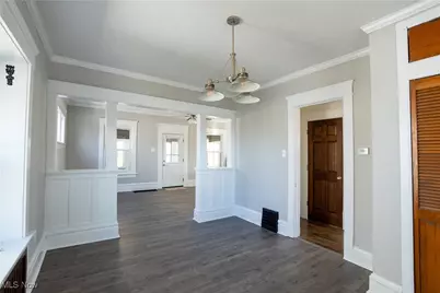 14 E Dartmore Avenue, Akron, OH 44301 - Photo 8