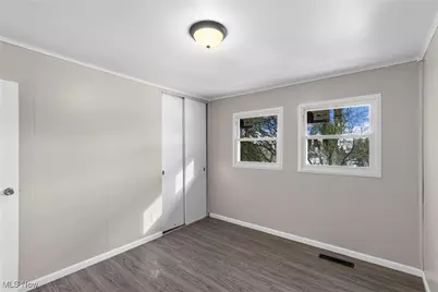 146 Hutchinson Drive, St Clairsville, OH 43950 - Photo 12