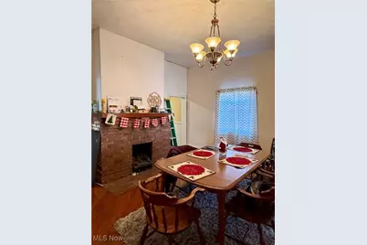 214 N Dawson Street, Uhrichsville, OH 44683 - Photo 6