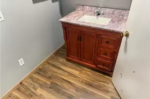 137 Clay St, Weirton, WV 26062 - Photo 18