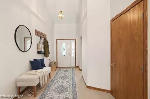 3605 Elmhurst Cir, Uniontown, OH 44685 - Photo 2