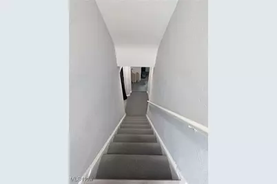 226 E 286th Street, Willowick, OH 44095 - Photo 18