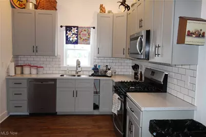 822 W Market Street, Orrville, OH 44667 - Photo 6