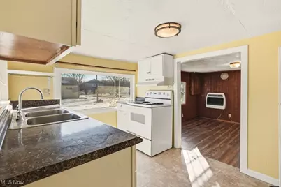 448 Fritsch Avenue, Akron, OH 44312 - Photo 26