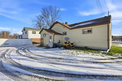 448 Fritsch Avenue, Akron, OH 44312 - Photo 6