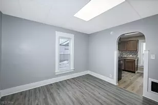 200 8th St NW, Barberton, OH 44203 - Photo 8