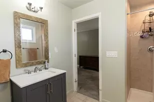 652 Alameda Ave, Sheffield Lake, OH 44054 - Photo 22