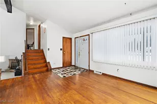 1035 Skyland Dr, Macedonia, OH 44056 - Photo 4