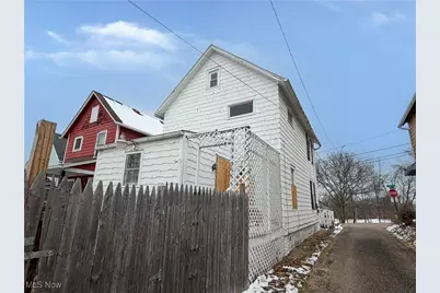 1718 4th Street NE, Canton, OH 44704 - Photo 10