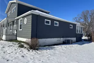 2117 W 19th St, Ashtabula, OH 44004 - Photo 2