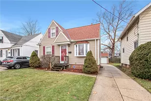 1624 Douglas Rd, Wickliffe, OH 44092 - Photo 2