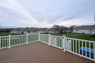 1283 S Azalea Blvd, Barberton, OH 44203 - Photo 8