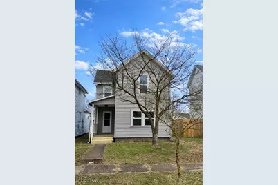 914 S Lawn Avenue, Coshocton, OH 43812 - Photo 1