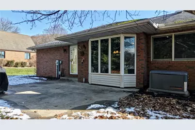 1006 Glen Drive NE, New Philadelphia, OH 44663 - Photo 6