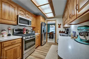 1006 Glen Dr NE, New Philadelphia, OH 44663 - Photo 18