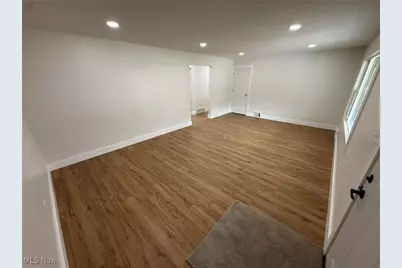 916 Oak Street NW, New Philadelphia, OH 44663 - Photo 12