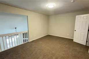 6728 Bayside Dr, Madison, OH 44057 - Photo 18