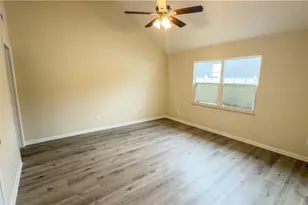 6728 Bayside Dr, Madison, OH 44057 - Photo 10