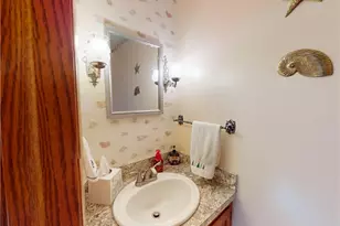 910 Canal St, Magnolia, OH 44643 - Photo 8