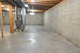 512 North St, Duncan Falls, OH 43734 - Photo 18