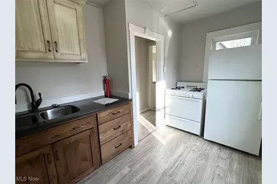 1312 12th Street NE, Canton, OH 44705 - Photo 18