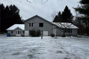 18420 Shaw Rd, Chagrin Falls, OH 44023 - Photo 2