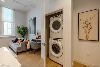 25 Public Square, Willoughby, OH 44094 - Photo 16