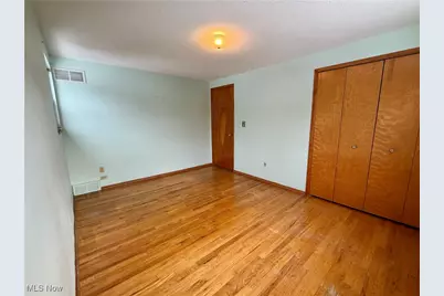 247 Georgia Avenue, Elyria, OH 44035 - Photo 16