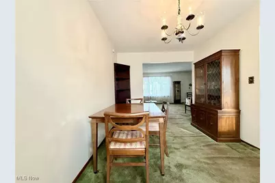 247 Georgia Avenue, Elyria, OH 44035 - Photo 4