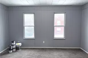 28 Christie St, Akron, OH 44303 - Photo 4