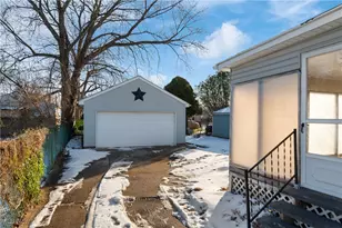 1899 16th St SW, Akron, OH 44314 - Photo 24