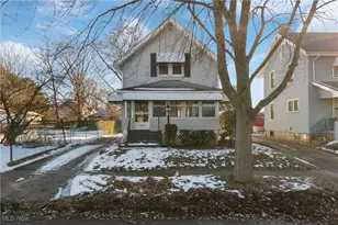 1899 16th St SW, Akron, OH 44314 - Photo 2