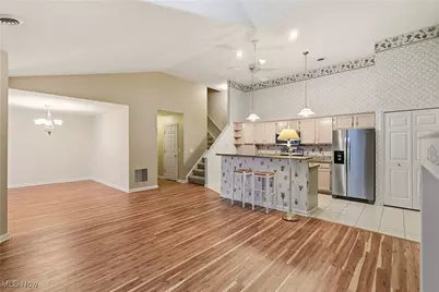 8191 Cyrus Lane, Northfield, OH 44067 - Photo 4