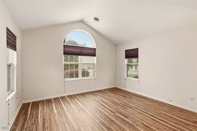 8191 Cyrus Lane, Northfield, OH 44067 - Photo 12