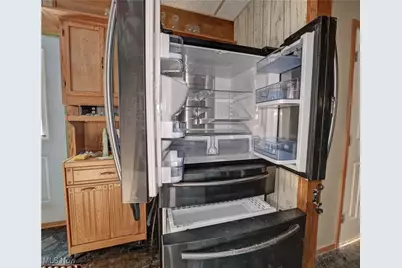 264 W Market Street, Alliance, OH 44601 - Photo 16