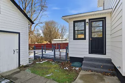 178 Marshall Street, Conneaut, OH 44030 - Photo 4